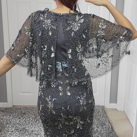 Adrianna Papell Women's Beaded cape Gray Maxi Dress / Size 6. NWOT. - Picture 6 of 15